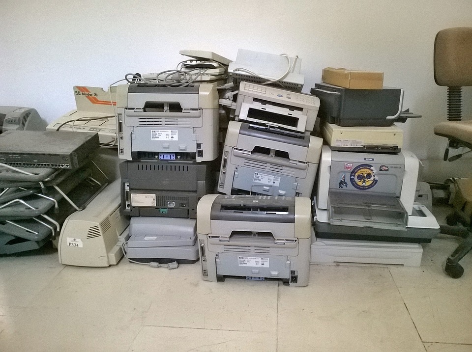 toegang bouw Kreta Tips on What to Do With a Broken Old Printer - Ink Toner Store Blog